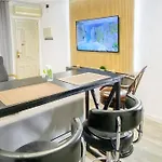 Βίλα Entire By The Sea With Private Garden And Mini Pool *