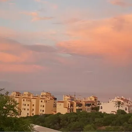 Entire By The Sea With Private Garden And Mini Pool 别墅 托雷维耶哈