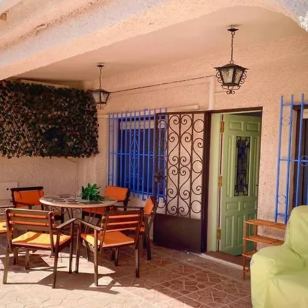 Entire By The Sea With Private Garden And Mini Pool Torrevieja