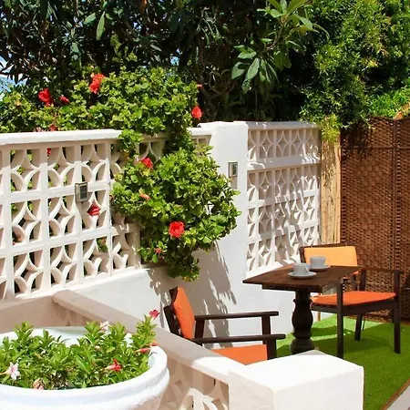 Entire By The Sea With Private Garden And Mini Pool Villa *