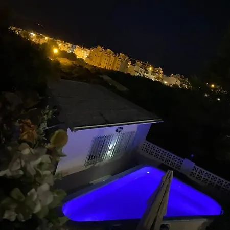 Villa Entire By The Sea With Private Garden And Mini Pool *