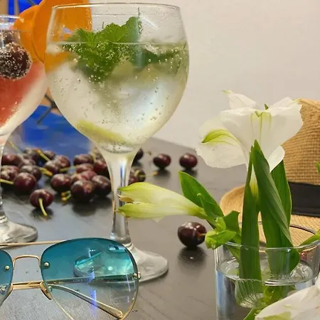 Entire By The Sea With Private Garden And Mini Pool *