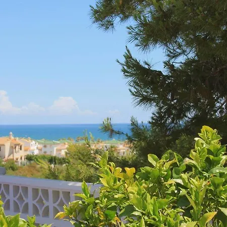 Entire By The Sea With Private Garden And Mini Pool * Torrevieja