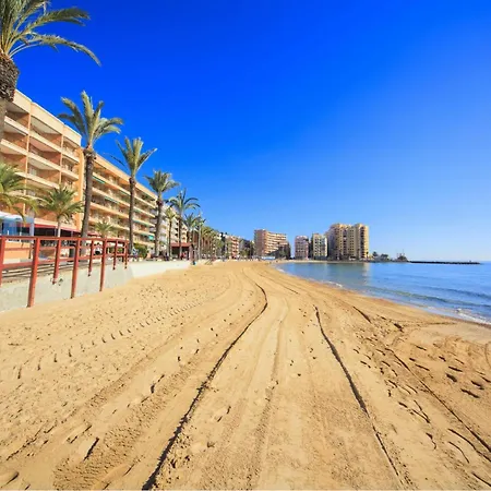 Entire By The Sea With Private Garden And Mini Pool * Torrevieja