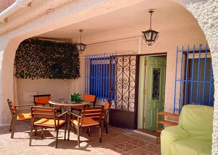 Entire By The Sea With Private Garden And Mini Pool טורבייחה