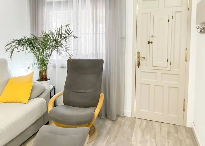 Entire By The Sea With Private Garden And Mini Pool Βίλα Τορεβιέχα