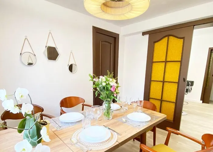 Entire By The Sea With Private Garden And Mini Pool * Torrevieja