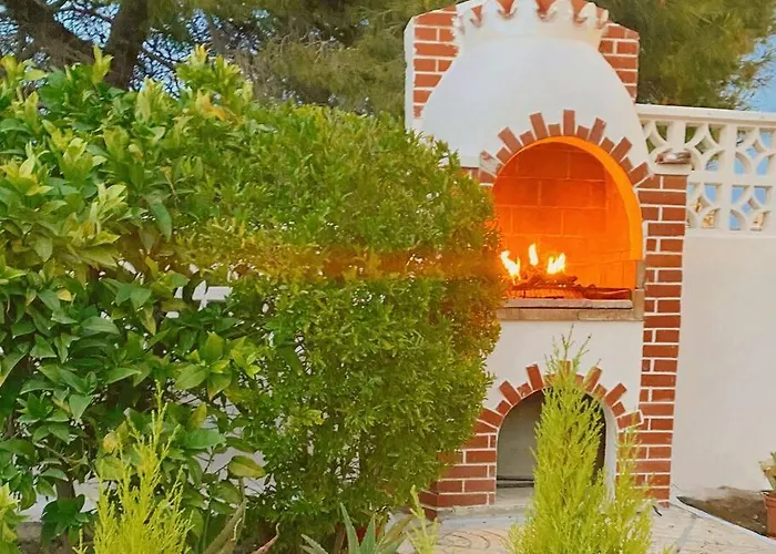 Entire By The Sea With Private Garden And Mini Pool Βίλα *