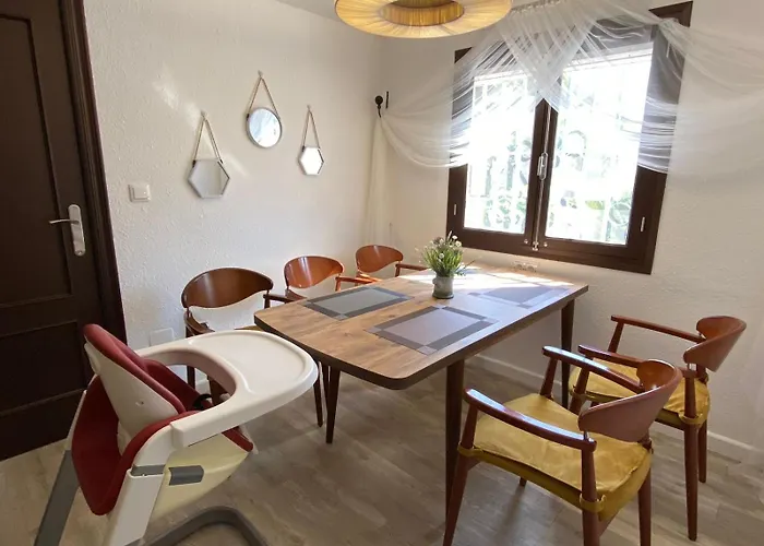 Entire By The Sea With Private Garden And Mini Pool Torrevieja