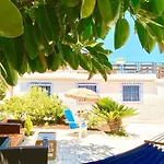 Entire By The Sea With Private Garden And Mini Pool 또레비에하