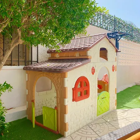 Entire By The Sea With Private Garden And Mini Pool Villa Torrevieja